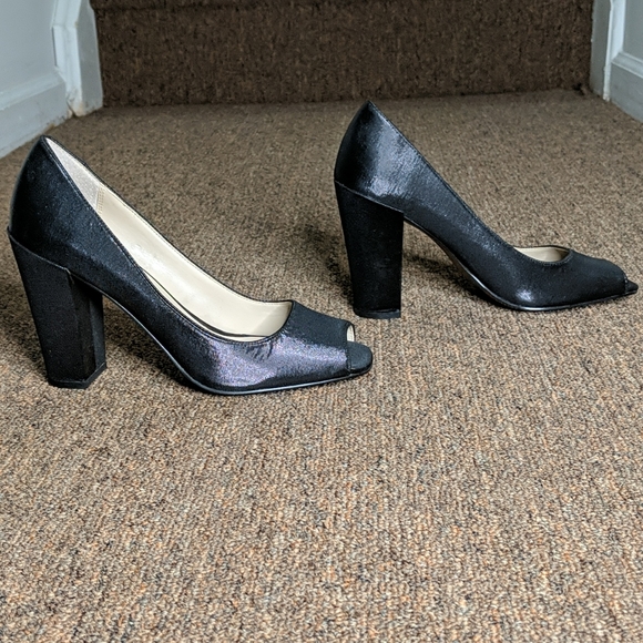 Brand new Ellen Tracy dress shoes heels - Picture 2 of 5